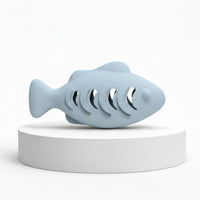 Silicone snack fish for cats – an intelligence toy and feeder to combat boredom.